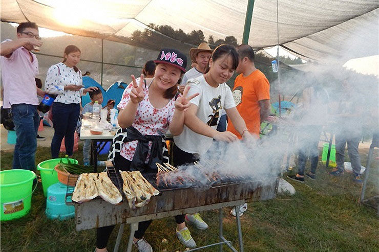 浏阳丹霞湖生态旅游度假村烧烤