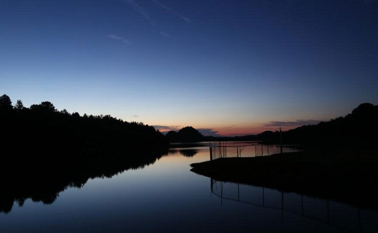浏阳丹霞湖生态旅游度假村夜景